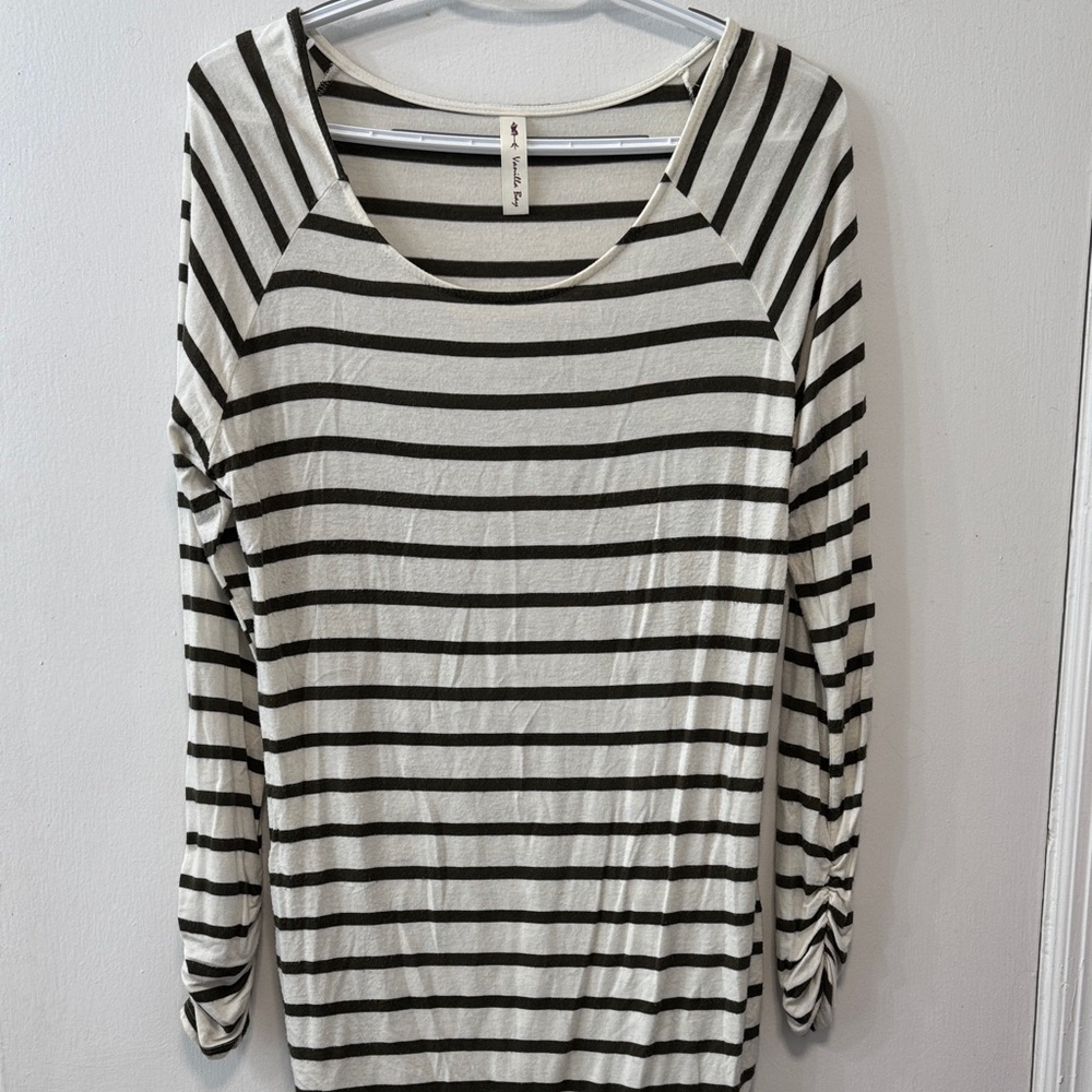 Vanilla Bay Striped Long Sleeve Top in Black and Cream